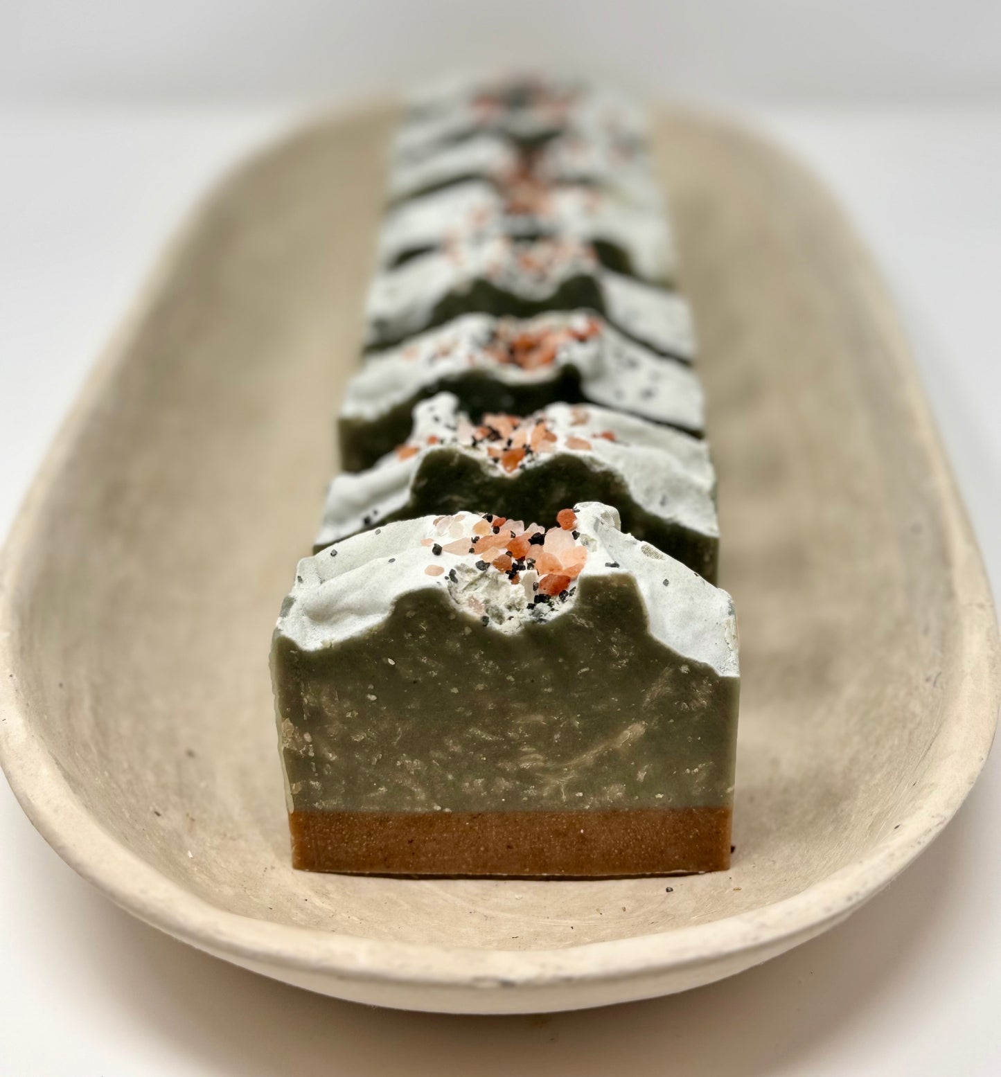 VIVID SPARKLES - Charcoal & Goat’s Milk